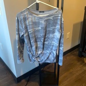 Long sleeve top